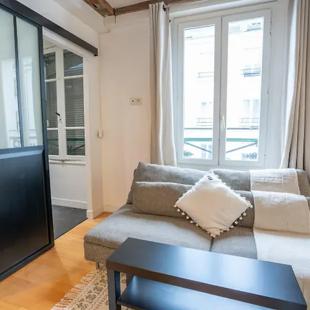 Daire Grand Loft Bien Equipe A 15 - 2p - Flat-guest *